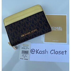 Michael Kors wallet zip around card case jet set travel MK signature Buttercup